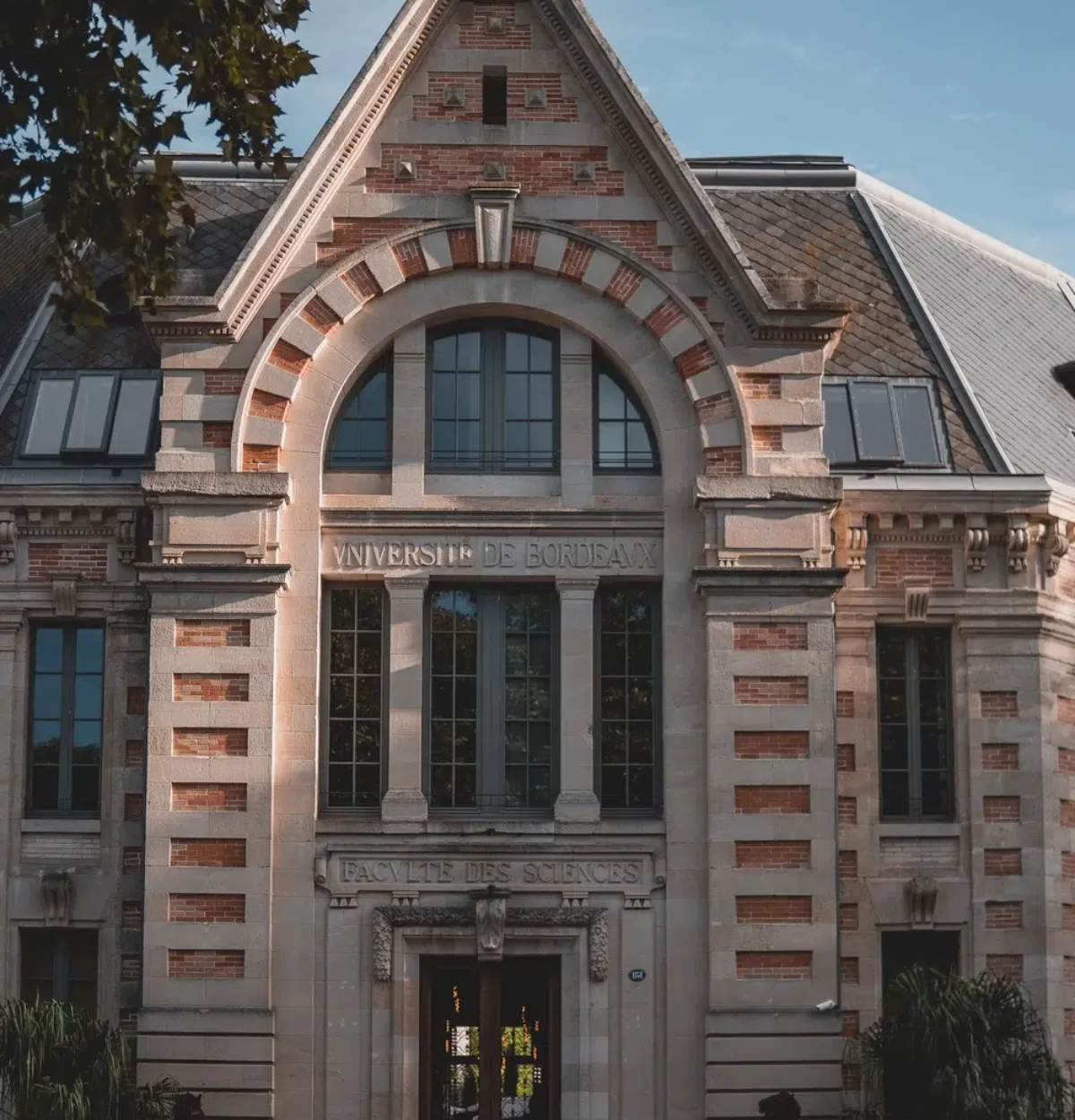 Hotel-la-zoologie-façade Hotel-la-zoologie-façade